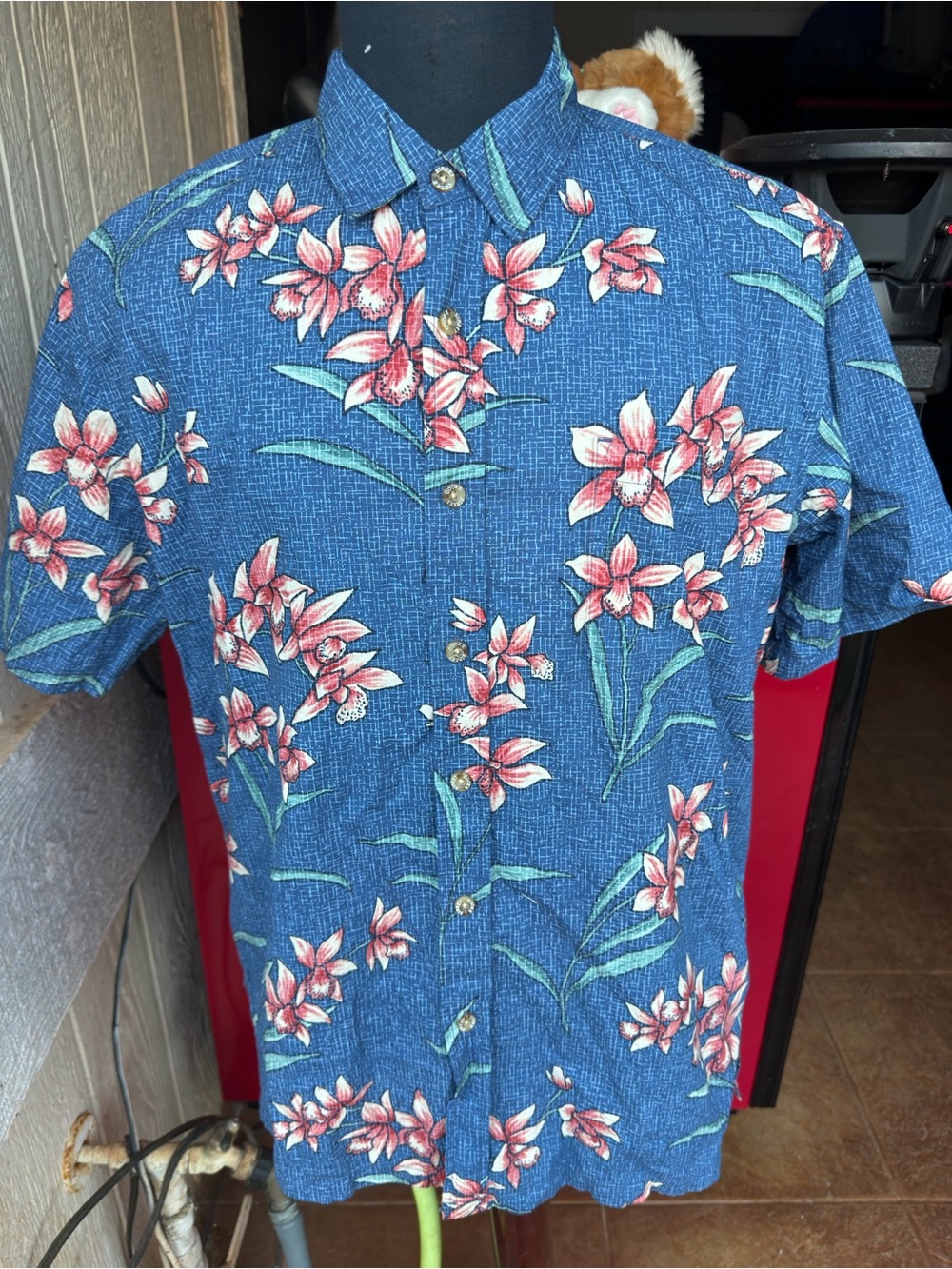 PreOwned Cooke Street Hawaiian Button Up Multicolored Hawaiian Print Men's M